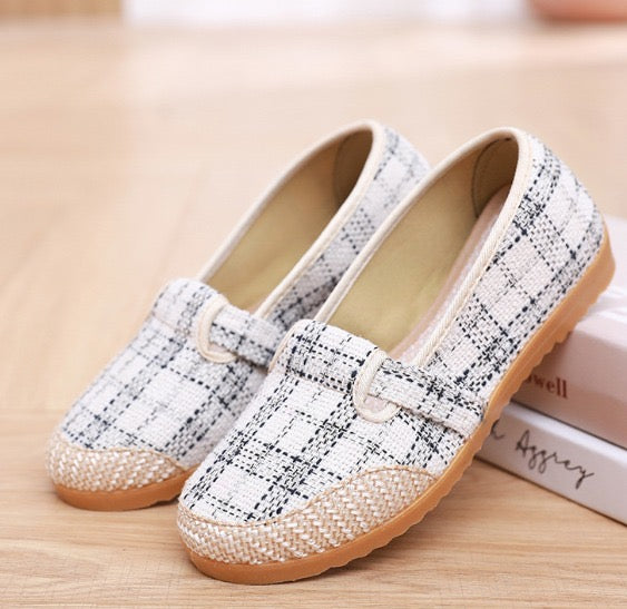DUNES | Trend-Savvy City Women's Espadrilles